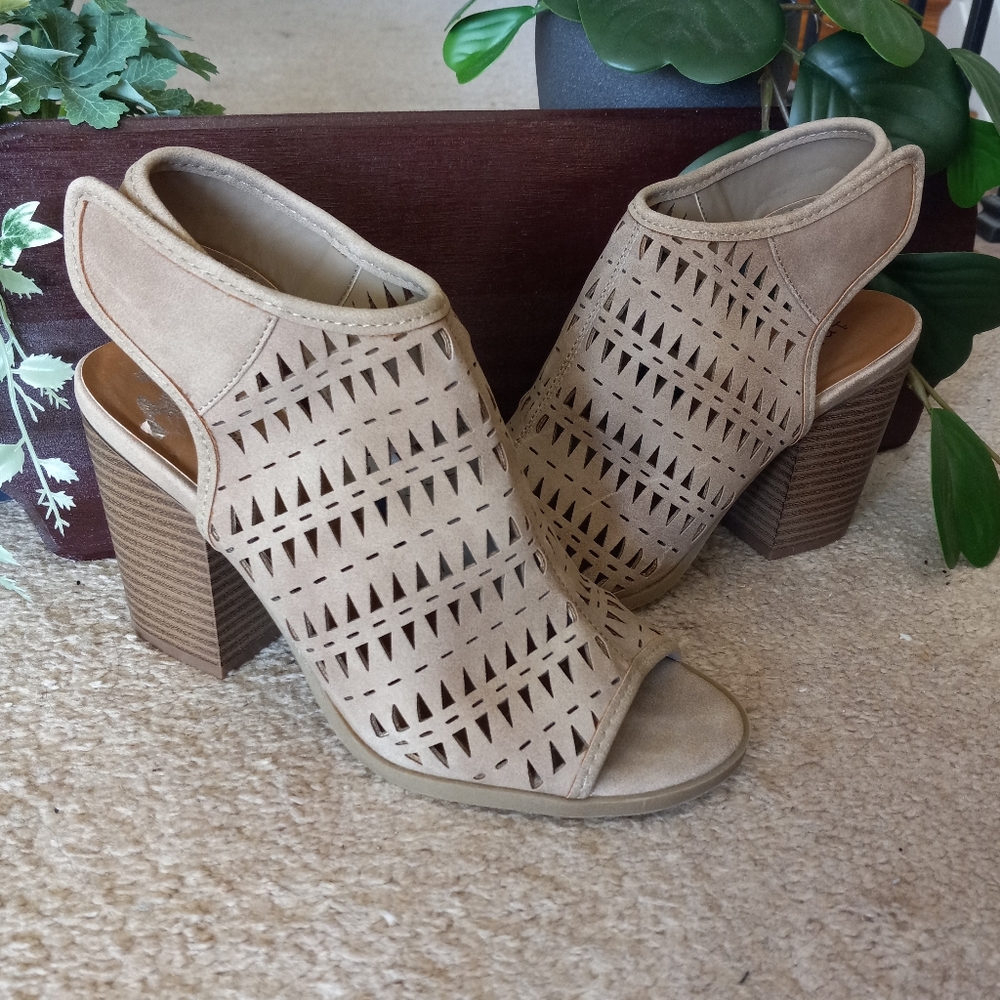 Indigo rd. Cut out peep toe heels boho heels for spring